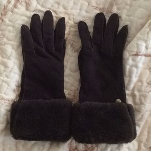 UGG Glove